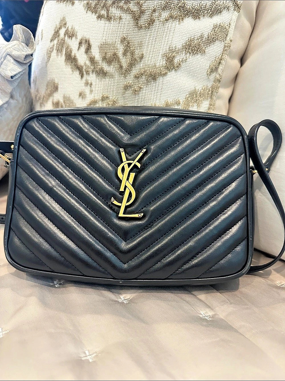Saint Laurent Lou Camera Bag in Matelassé Leather Black